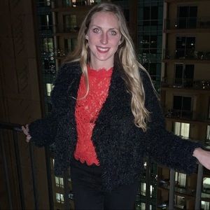 Meet your Posher, Crystal